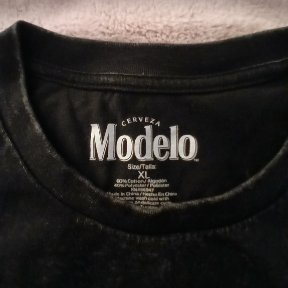 MODELO Crop Top - Picture 2 of 4